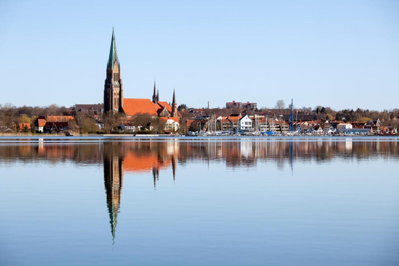 Hausboot Hilja Hotel Schleswig Luaran gambar